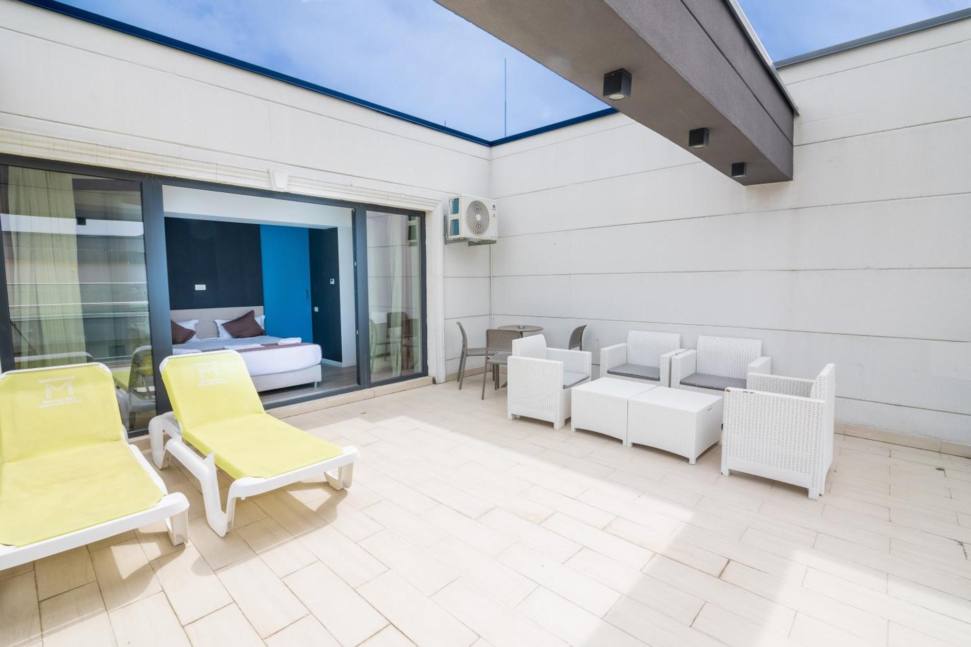 Miramare Residence Aparthotel Năvodari Zewnętrze zdjęcie